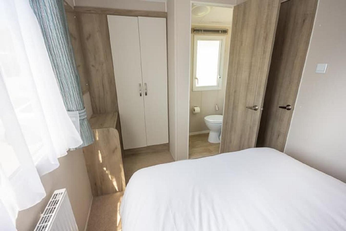 The Lakes Rookley Værelse billede A bedroom in a static